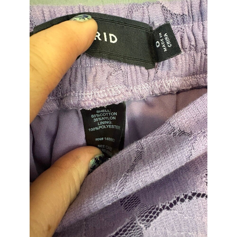 Torrid size 0 lilac purple lace shorts - Picture 3 of 5